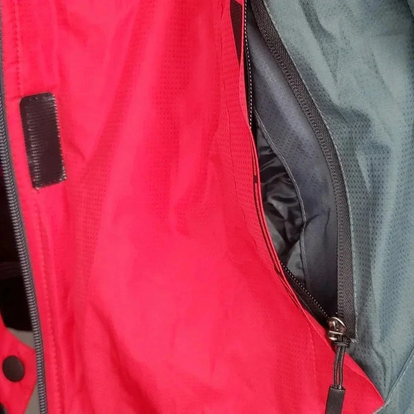 Wantdo Women's Red Hooded Winter Ski Jacket Size Small - Picture 7 of 15